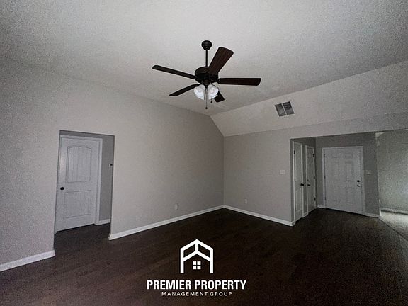 4th image of 9292 Acadia Pl