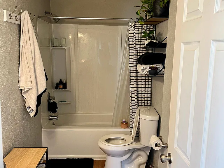 257 Straight Ave NW #3 — Photo 9
