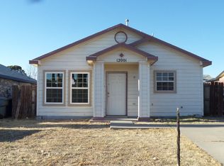 12001 Kings Crest Dr, El Paso, TX 79936