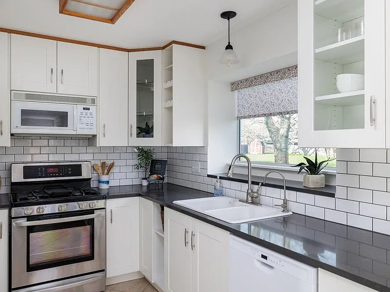 1805 White Oak Cv — Photo 8