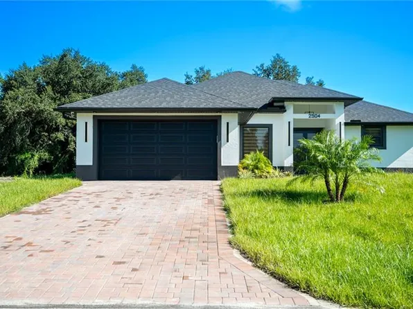 2504 52nd ST SW, LEHIGH ACRES, FL 33976