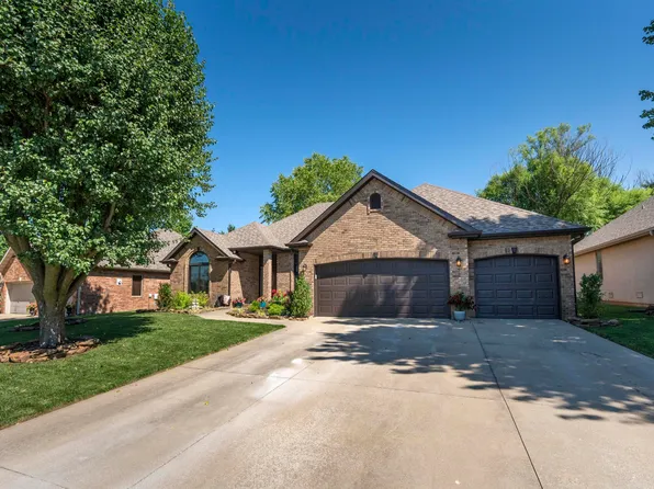 917 E Lakewood Street, Springfield, MO 65810