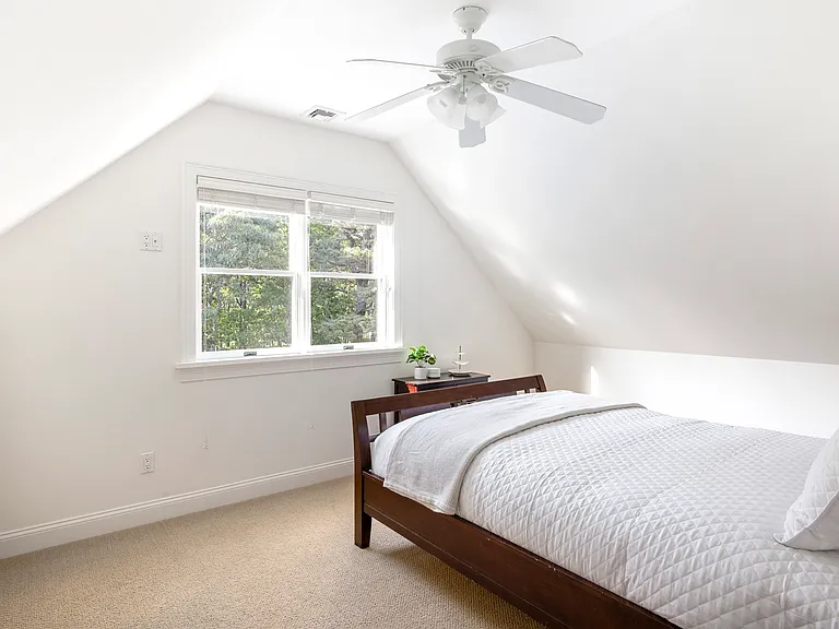 10 Knoll Ln — Photo 13