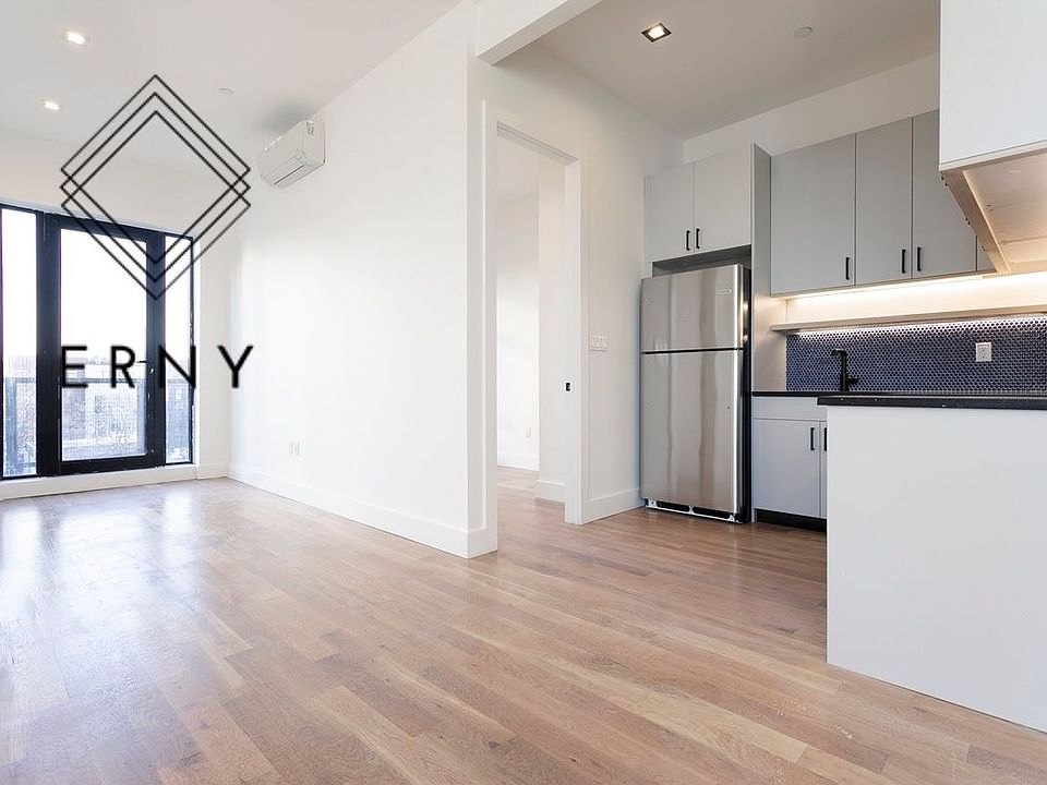 1st image of 163 Graham Ave #S3