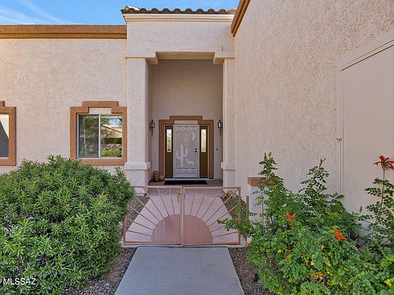 2nd image of 10604 N Laughing Coyote Way