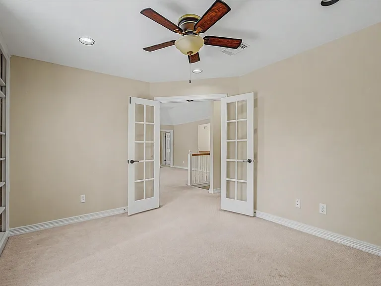 4303 Hillswick Ct — Photo 34