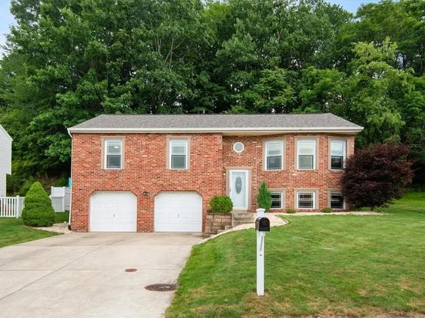 469 Shelbourne Dr, Pittsburgh, PA 15239