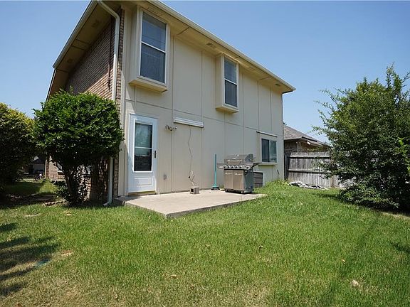 4th image of 2085 Stillwater Pl