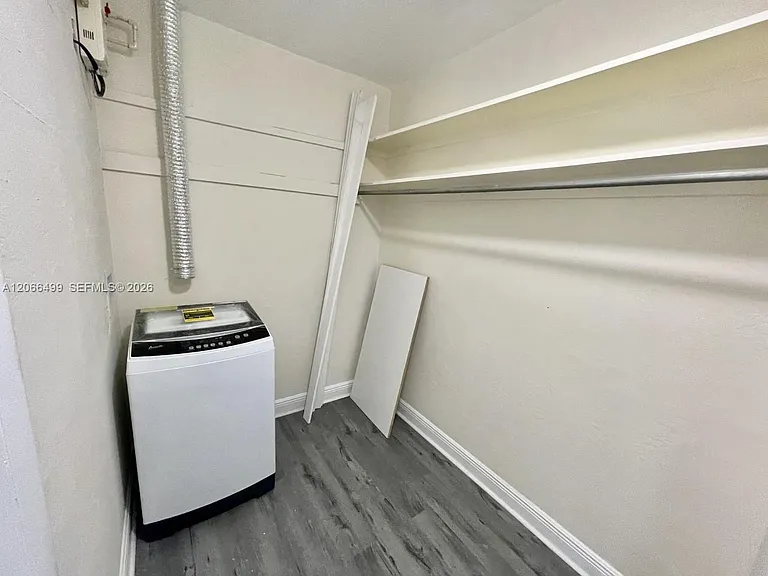 218 Santillane Ave #21 — Photo 12