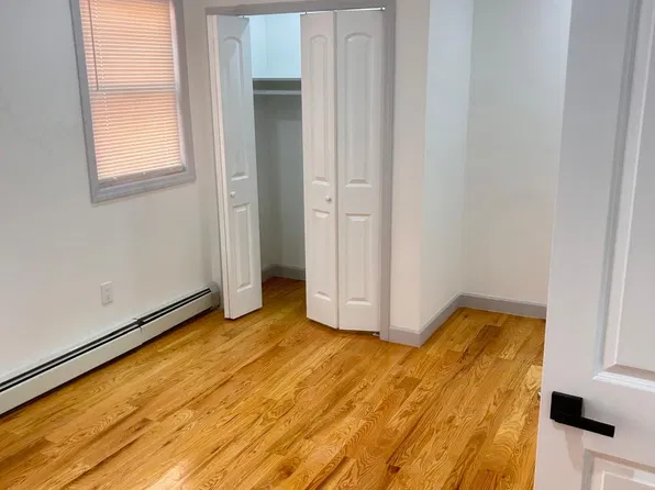 137-28 229th Street image 1 of 7