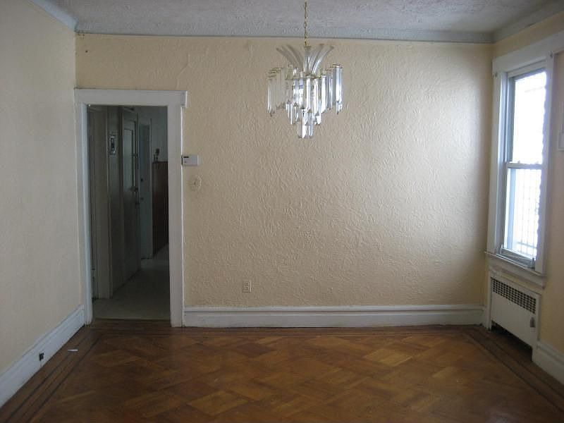 2nd image of 83 Howard St