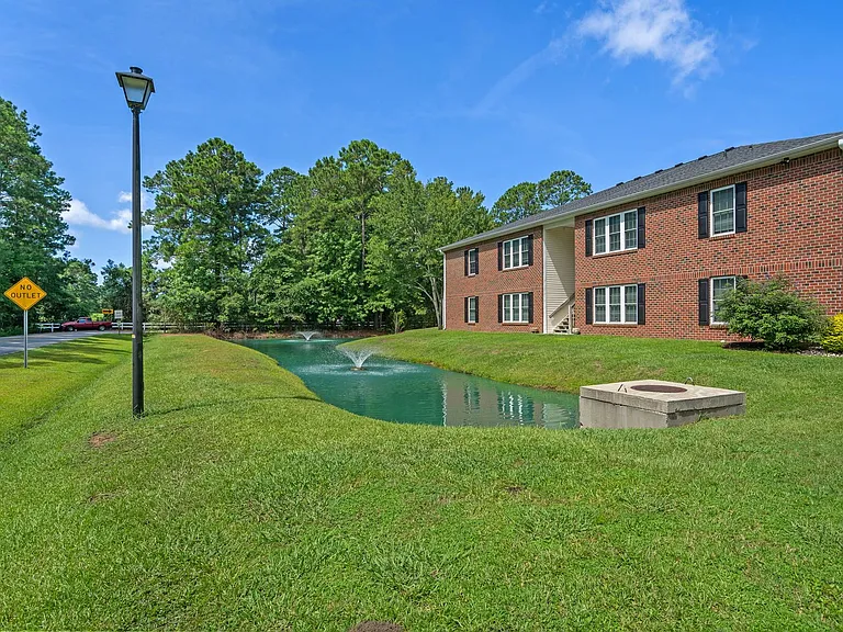 3695 Claypond Rd #H — Photo 58