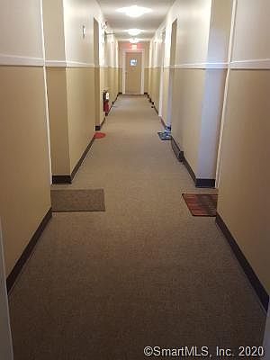 4th image of 725 Whitney Ave