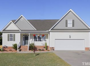 120 Overby Ct, Fuquay Varina, NC 27526