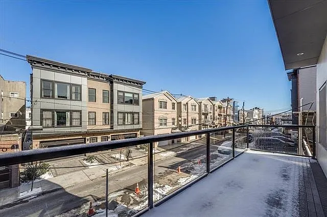 47 Graham St #2 — Photo 32