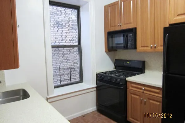 Rented by Corcoran | media 18