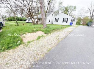 857 S Waverly St, Columbus, OH 43227