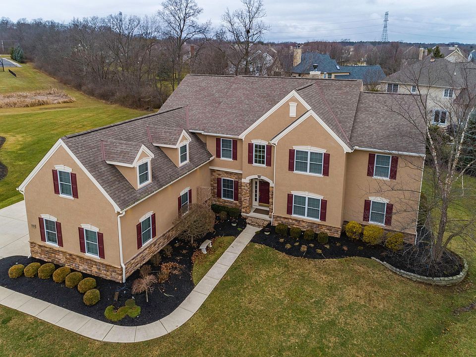 1st image of 7092 Robertson Ct