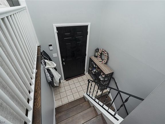 4th image of 3422 Hiwood Ave