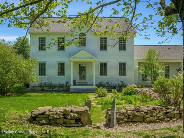 160 Beale Road, Chatham, NY 12037