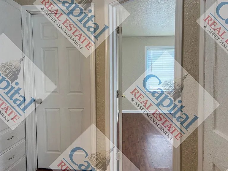 1436 Maple Dr — Photo 10