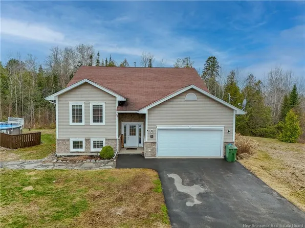 28 Whitetail St, Kingsclear, NB E3E 0E7