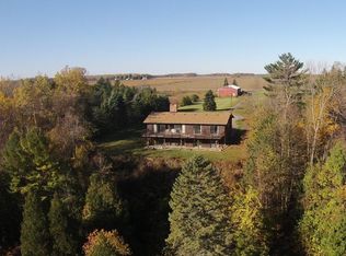 8522 S Lakeshore Rd, Forestville, MI 48441