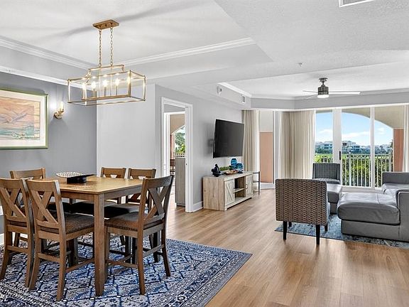 4th image of 200 OCEAN CREST DRIVE #217