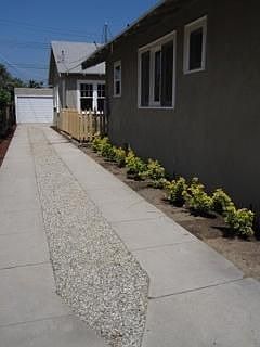 2nd image of 1115 N Sierra Bonita Ave