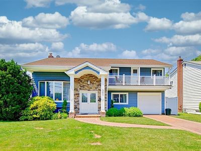 301 Barr Avenue, Woodmere, NY, 11598
