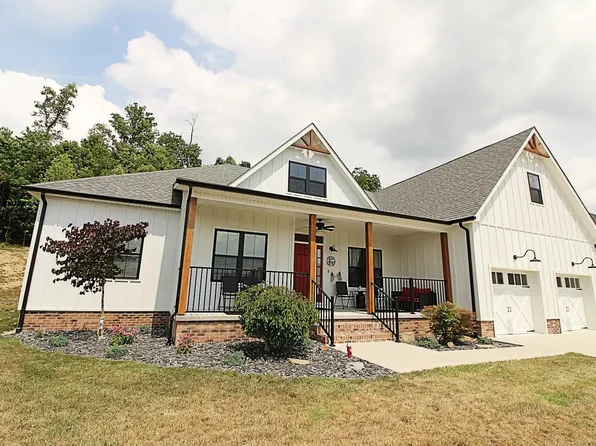 3668 Brody Ln, Ashland, KY 41102