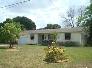 809 N Palm Dr SW, Largo, FL 33770
