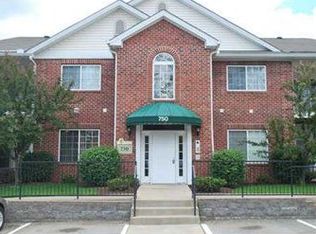 750 Hidden Ridge Ct APT 201, South Park, PA 15129