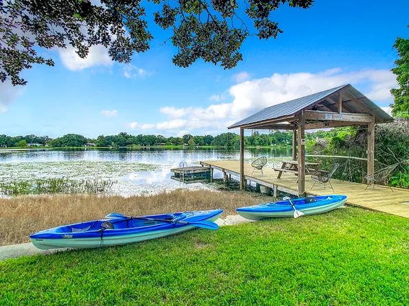 8637 Twin Lakes Blvd, Tampa, FL 33614