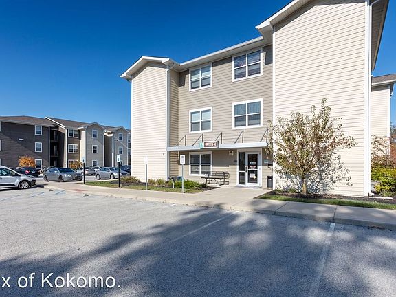 2nd image of 2205 S Washington St #10722656