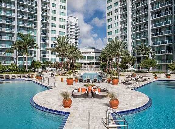 3rd image of 244 Biscayne Blvd Ste 400
