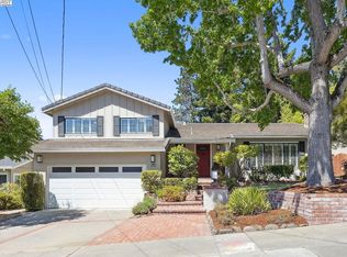 17331 Mayflower Dr, Castro Valley, CA