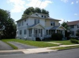 140 E Roland Rd, Brookhaven, PA 19015