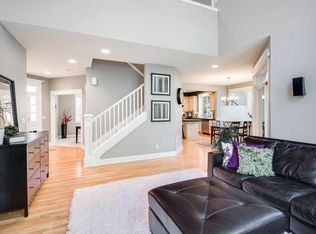 10927 NW Crystal Creek Ln, Portland, OR 97229