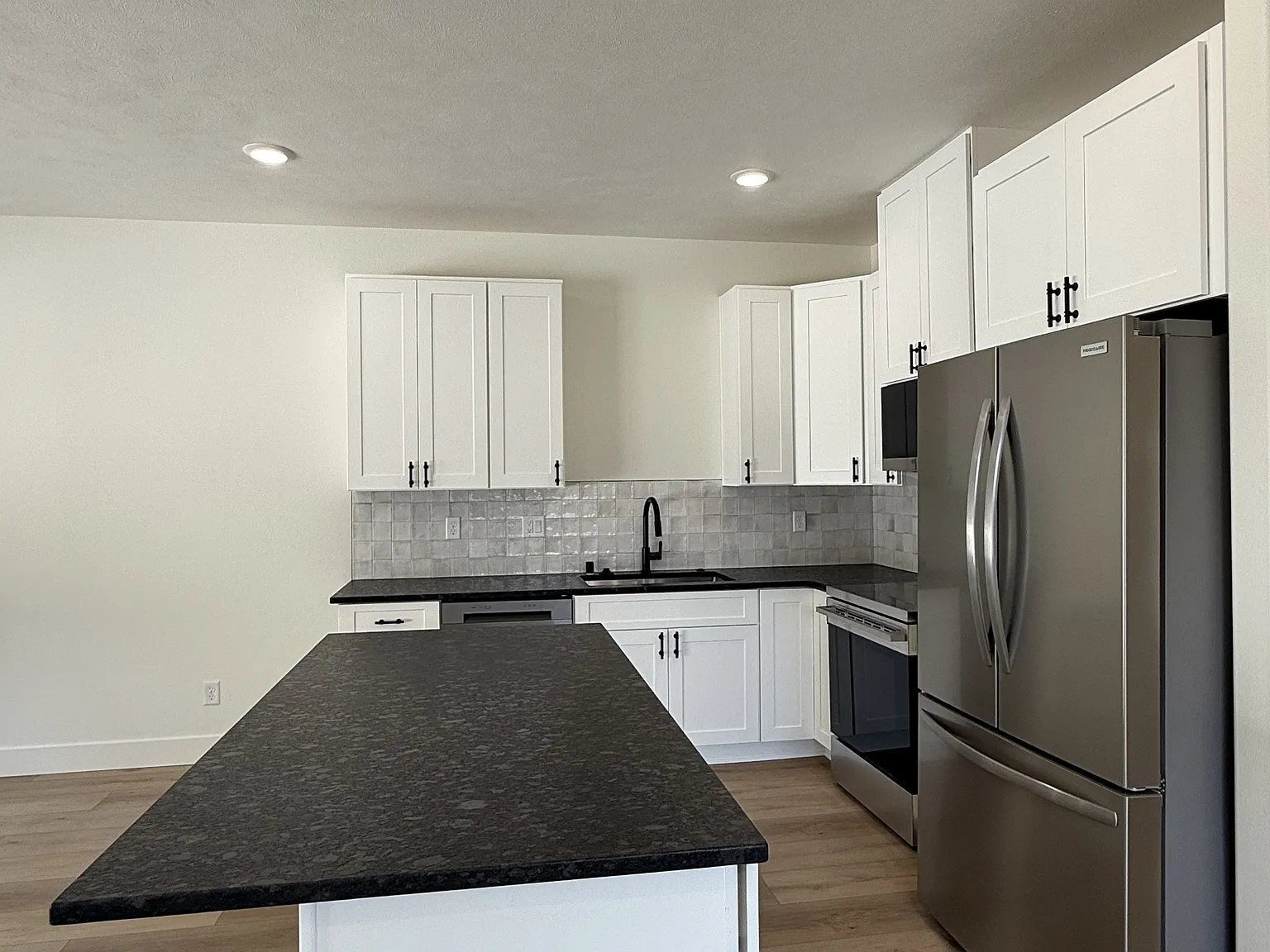 Brand New Spokane Valley Duplex With 2 Stall Finished Garage and 240v Outlet — Photo 4