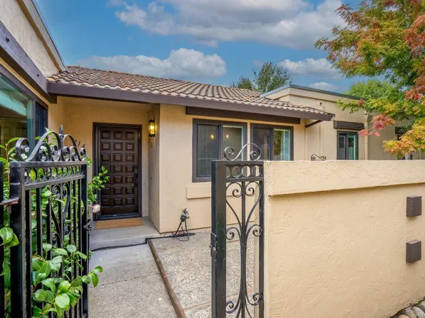 114 La Mancha Drive, Sonoma, CA 95476