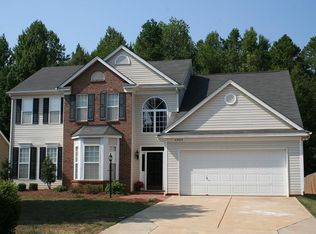 6909 Sweetfield Dr, Huntersville, NC 28078