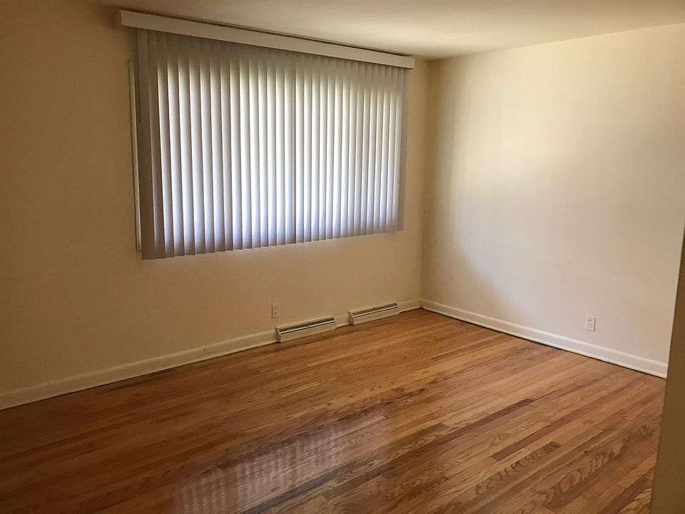 1st image of 9123 Lamon Ave #C