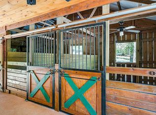 749 Deer Haven Trl, Jamestown, TN 38556