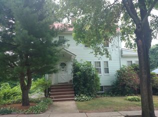 14 Bobolink St, West Roxbury, MA 02132