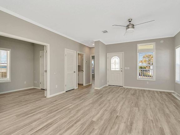 3rd image of 2525 Gulf City Rd #61