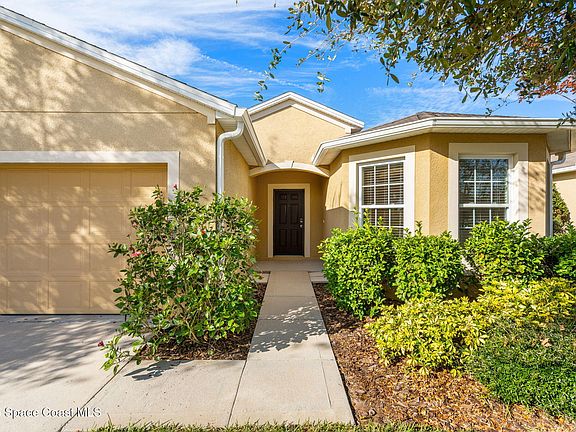 2nd image of 2712 Star Coral Ln