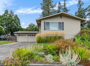 11795 SW Bruce Dr, Beaverton, OR 97008