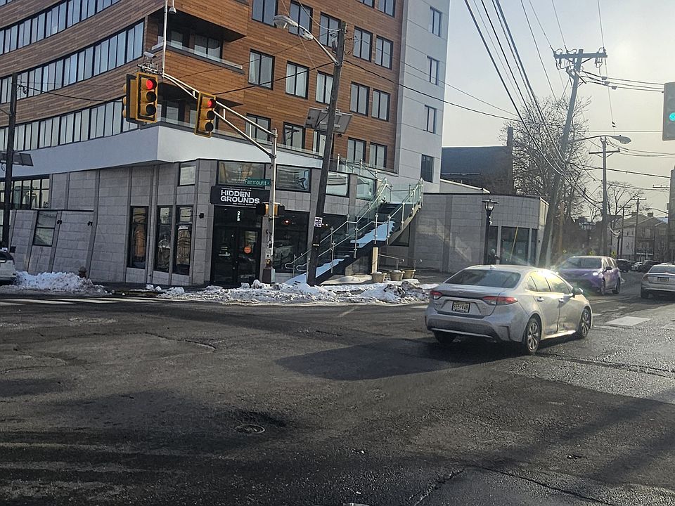 1st image of 154 Fairmount Ave Floor 2