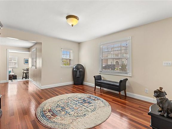 5th image of 1714 S Hubert Ave